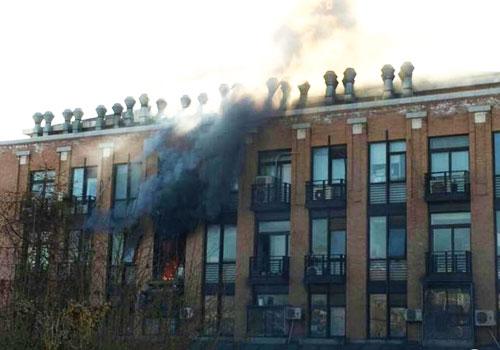 從實(shí)驗(yàn)室安全事故講實(shí)驗(yàn)室氣體鋼瓶安全知識(shí)(圖1) 從實(shí)驗(yàn)室安全事故講實(shí)驗(yàn)室氣體鋼瓶安全知識(shí)(圖1)